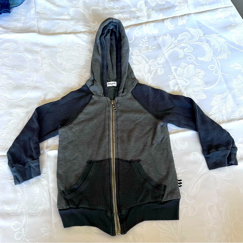 Splendid Gray Thermal Zip Shirt with Hood.  3T